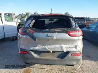 2015 Jeep Cherokee Latitude z VIN 1C4PJMCS3FW673872, wystawiony jako IAAI lot #41778031 z przebiegiem 173 845 mil mil oraz . Historia ofert i sprzedaży dostępna na DreamBid. Obrazek 16.