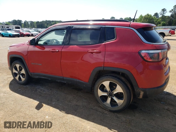 2018 Jeep Compass Latitude с VIN 3C4NJDBB6JT136582, выставлен на аукционе Copart как лот 52348985 с пробегом Не указан миль и Списание • Salvage title. История ставок и продаж доступна на DreamBid. Изображение 2.