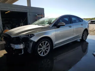 2017 Ford Fusion SE with VIN 3FA6P0H70HR126335, listed as a Copart auction lot 42600695 with 91,298 mi miles and Salvage Title. Bid and sale history available at DreamBid. Image 1.