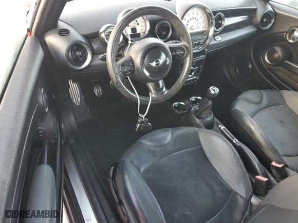 2011 MINI Cooper Convertible s with VIN WMWZP3C57BTX84235, listed as a Copart auction lot 76177014 with 52,947 mi miles and Non Repairable. Bid and sale history available at carsss.com. Image 8.