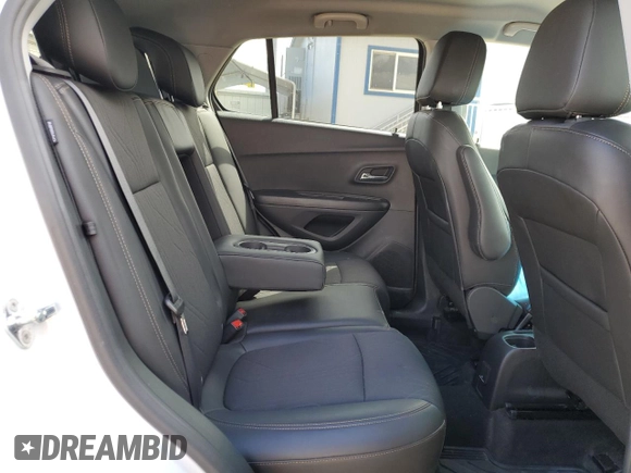2022 Chevrolet Trax LT z VIN KL7CJLSM7NB568766, wystawiony jako Copart lot #58099525 z przebiegiem 6 057 mil mil oraz Czysty tytuł • Clean title. Historia ofert i sprzedaży dostępna na DreamBid. Obrazek 11.