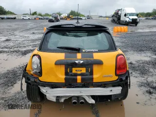 2016 MINI Hardtop S with VIN WMWXP7C54G3B33492, listed as a Copart auction lot 57098895 with 83,994 mi miles and Salvage title. Bid and sale history available at DreamBid. Image 6.