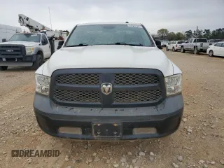 2019 Ram 1500 Tradesman with VIN 3C6JR7DG0KG501535, listed as a Copart auction lot 49723925 with 98,584 mi miles and Clean title. Bid and sale history available at DreamBid. Image 5.