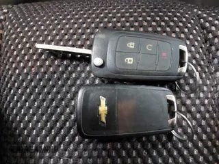2015 Chevrolet Equinox LT z VIN 2GNFLFEK7F6366818, wystawiony jako IAAI lot #42009991 z przebiegiem 111 964 mil mil oraz . Historia ofert i sprzedaży dostępna na DreamBid. Obrazek 11.