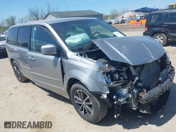 2017 Dodge Grand Caravan GT with VIN 2C4RDGEG3HR740797, listed as a IAAI auction lot 42110636 with 186,330 mi miles and . Bid and sale history available at DreamBid. Image 1.