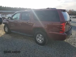 2008 Chevrolet Suburban Commercial with VIN 1GNFK16398J218883, listed as a Copart auction lot 84930504 with 263,984 mi miles and Salvage Title. Bid and sale history available at carsss.com. Image 2.