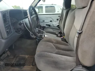 2005 GMC Sierra 1500 Work Truck z VIN 2GTEK19V051320466, wystawiony jako Copart lot #60534645 z przebiegiem 155 872 mil mil oraz Czysty tytuł • Clean title. Historia ofert i sprzedaży dostępna na DreamBid. Obrazek 7.