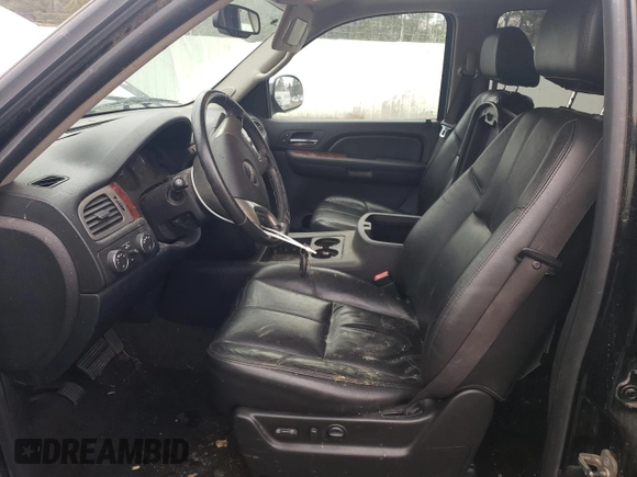 2009 GMC Yukon SLT w/4SB with VIN 1GKFK33099R228562, listed as a Copart auction lot 42191375 with 133,568 mi miles and Salvage Title. Bid and sale history available at carsss.com. Image 7.