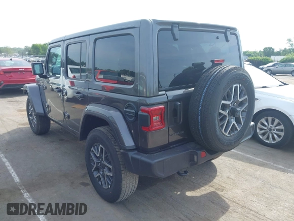 2025 Jeep Wrangler Sahara with VIN 1C4PJXEN5SW525130, listed as a IAAI auction lot 42174096 with 5,387 mi miles and . Bid and sale history available at DreamBid. Image 3.