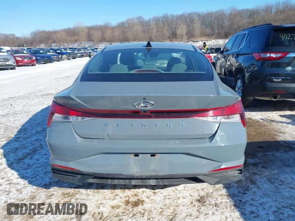 2021 Hyundai Elantra SEL z VIN KMHLS4AGXMU210920, wystawiony jako IAAI lot #41637511 z przebiegiem 55 389 mil mil oraz . Historia ofert i sprzedaży dostępna na DreamBid. Obrazek 17.