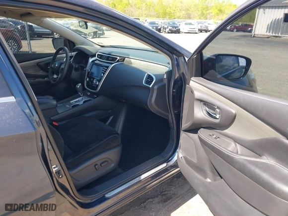 2015 Nissan Murano Platinum with VIN 5N1AZ2MH9FN282765, listed as a IAAI auction lot 42038618 with 100,209 mi miles. Bid and sale history available at carsss.com. Image 5.