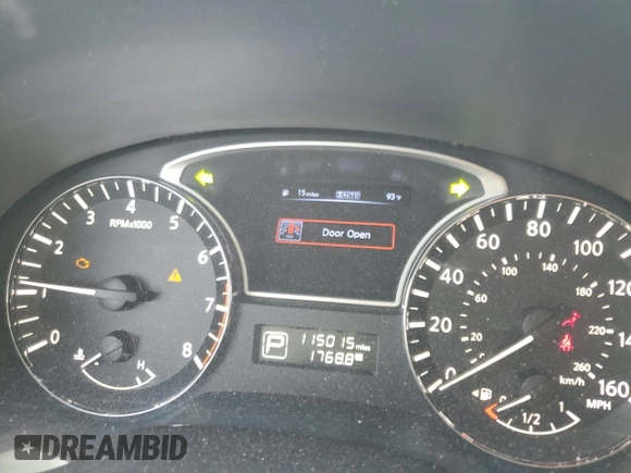 2014 Nissan Pathfinder S with VIN 5N1AR2MM5EC730331, listed as a Copart auction lot 60221925 with 115,015 mi miles and Salvage title. Bid and sale history available at DreamBid. Image 9.