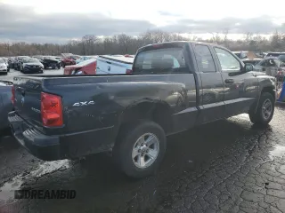 2011 Dodge Dakota z VIN 1D7RW2BK3BS602758, wystawiony jako Copart lot #85288074 z przebiegiem 138 473 mil mil oraz Szkoda całkowita • Salvage title. Historia ofert i sprzedaży dostępna na DreamBid. Obrazek 3.
