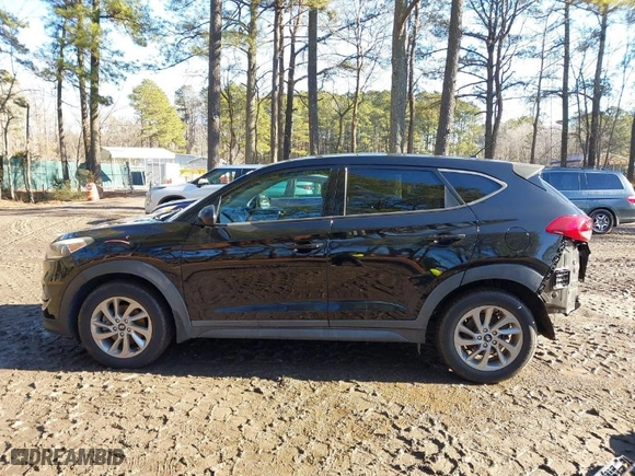 2018 Hyundai Tucson SE with VIN KM8J23A48JU708357, listed as a IAAI auction lot 41274856 with 66,531 mi miles. Bid and sale history available at carsss.com. Image 15.