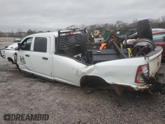 2022 Ram 3500 Tradesman with VIN 3C63R3GL7NG358937, listed as a Copart auction lot 86582034 with 66,000 mi miles and Salvage Title. Bid and sale history available at carsss.com. Image 2.