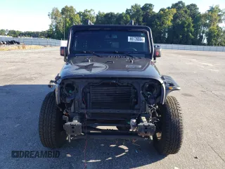 2018 Jeep Wrangler JK Unlimited Sport S with VIN 1C4BJWDGXJL827424, listed as a Copart auction lot 69736084 with 132,151 mi miles and Salvage Title. Bid and sale history available at carsss.com. Image 5.
