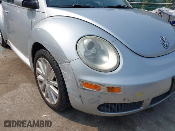 2008 Volkswagen Beetle S z VIN 3VWRW31C88M502079, wystawiony jako IAAI lot #42429122 z przebiegiem 168 324 mil mil oraz . Historia ofert i sprzedaży dostępna na DreamBid. Obrazek 13.
