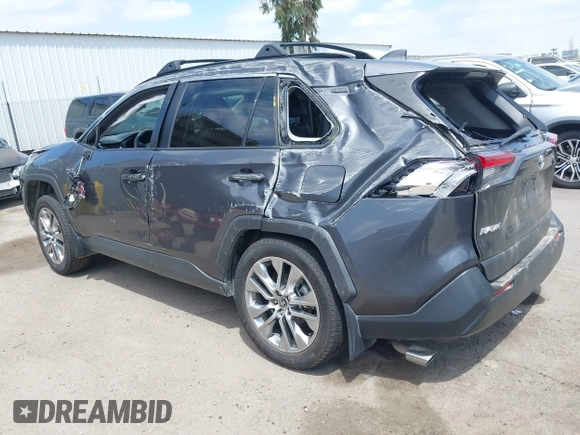 2023 Toyota RAV4 XLE Premium z VIN 2T3C1RFV4PW274552, wystawiony jako IAAI lot #42105989 z przebiegiem 37 301 mil mil oraz . Historia ofert i sprzedaży dostępna na DreamBid. Obrazek 3.