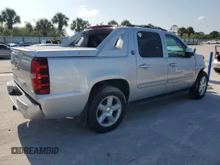 2013 Chevrolet Avalanche LT with VIN 3GNTKFE7XDG326137, listed as a Copart auction lot 50579385 with 116,985 mi miles and Salvage Title. Bid and sale history available at DreamBid. Image 3.