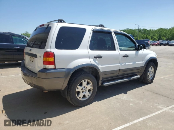 2006 Ford Escape XLT z VIN 1FMYU93176KB98889, wystawiony jako Copart lot #56388425 z przebiegiem 149 002 mil mil oraz Szkoda całkowita • Salvage title. Historia ofert i sprzedaży dostępna na DreamBid. Obrazek 3.