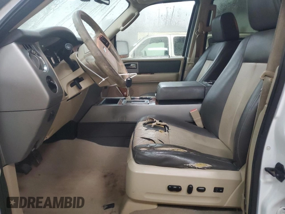 2007 Ford Expedition Max Eddie Bauer with VIN 1FMFK18567LA84940, listed as a Copart auction lot 46368655 with 270,553 mi miles and Clean Title. Bid and sale history available at DreamBid. Image 7.