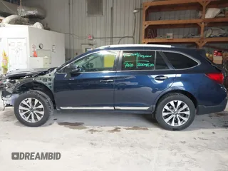 2018 Subaru Outback Touring with VIN 4S4BSATC2J3225238, listed as a IAAI auction lot 42505972 with 152,013 mi miles and . Bid and sale history available at DreamBid. Image 15.