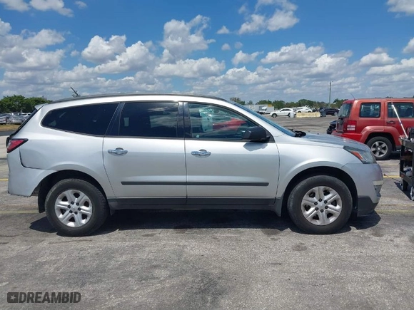 2015 Chevrolet Traverse LS with VIN 1GNKRFED8FJ336647, listed as a IAAI auction lot 41888467 with 108,458 mi miles. Bid and sale history available at carsss.com. Image 13.