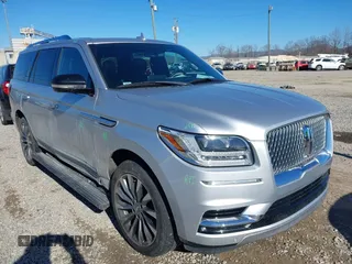 2018 Lincoln Navigator Select with VIN 5LMJJ2JT9JEL11249, listed as a IAAI auction lot 41367084 with 97,625 mi miles. Bid and sale history available at carsss.com. Image 1.