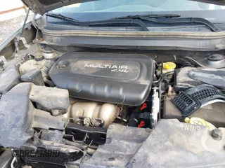 2014 Jeep Cherokee Altitude with VIN 1C4PJMCB2EW172275, listed as a IAAI auction lot 41923246 with 197,274 mi miles and . Bid and sale history available at DreamBid. Image 10.