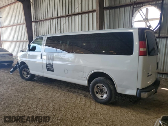 2010 Chevrolet Express Passenger LT with VIN 1GA2G1DGXA1112195, listed as a Copart auction lot 68340394 with Not provided miles and Salvage title. Bid and sale history available at DreamBid. Image 2.