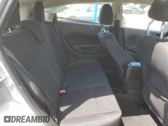 2019 Ford Fiesta SE z VIN 3FADP4EJ2KM142992, wystawiony jako Copart lot #55204795 z przebiegiem 98 018 mil mil oraz Szkoda całkowita • Salvage title. Historia ofert i sprzedaży dostępna na DreamBid. Obrazek 10.
