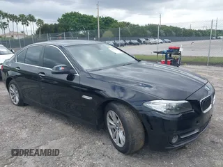 2015 BMW 5 Series 528i with VIN WBA5A5C58FD514961, listed as a IAAI auction lot 41993506 with 122,992 mi miles and . Bid and sale history available at DreamBid. Image 1.