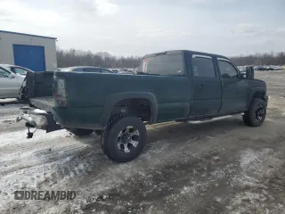 2005 Chevrolet Silverado 3500 SRW LT with VIN 1GCHK33265F951268, listed as a Copart auction lot 45678325 with 349,803 mi miles and Salvage Title. Bid and sale history available at carsss.com. Image 3.