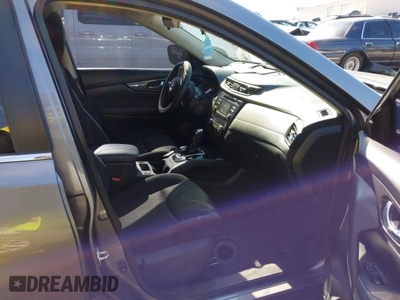 2017 Nissan Rogue S with VIN KNMAT2MT1HP611184, listed as a IAAI auction lot 41632876 with 142,488 mi miles. Bid and sale history available at carsss.com. Image 5.