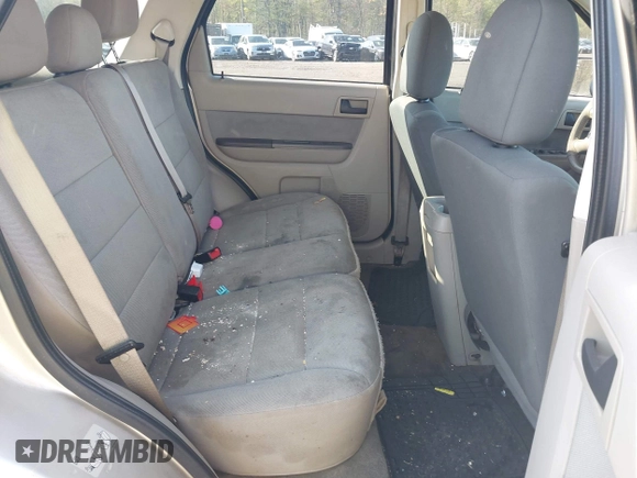 2010 Ford Escape XLT with VIN 1FMCU9D75AKB64794, listed as a IAAI auction lot 42141609 with 118,791 mi miles. Bid and sale history available at carsss.com. Image 8.