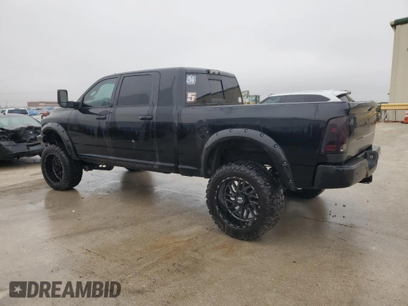 2014 Ram 3500 Laramie with VIN 3C63R3ML6EG108920, listed as a Copart auction lot 43368135 with 286,947 mi miles and Salvage Title. Bid and sale history available at carsss.com. Image 2.
