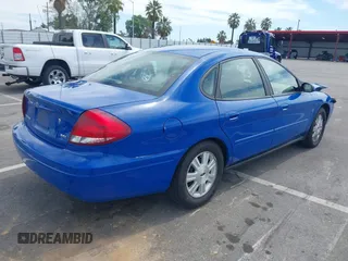 2005 Ford Taurus SEL with VIN 1FAFP56295A232647, listed as a IAAI auction lot 42015113 with 87,793 mi miles and . Bid and sale history available at DreamBid. Image 4.
