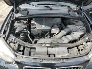 2014 BMW X1 xDrive28i z VIN WBAVL1C5XEVY20300, wystawiony jako Copart lot #51334275 z przebiegiem 175 652 mil mil oraz Tytuł czysty. Historia ofert i sprzedaży dostępna na DreamBid. Obrazek 11.
