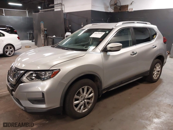 2020 Nissan Rogue SV with VIN JN8AT2MVXLW120696, listed as a IAAI auction lot 40635955 with 47,144 mi miles. Bid and sale history available at carsss.com. Image 17.