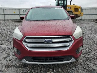 2017 Ford Escape SE with VIN 1FMCU0G98HUD45721, listed as a Copart auction lot 48304195 with 122,039 mi miles and Salvage Title. Bid and sale history available at carsss.com. Image 5.