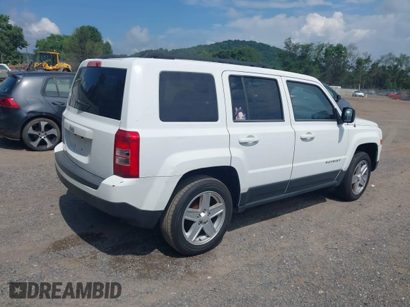 2013 Jeep Patriot Sport with VIN 1C4NJPBA3DD130385, listed as a IAAI auction lot 42688293 with 203,630 mi miles and . Bid and sale history available at DreamBid. Image 4.