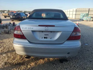 2007 Mercedes-Benz CLK 350 with VIN WDBTK56F67F226727, listed as a Copart auction lot 83053944 with 92,829 mi miles and Non Repairable. Bid and sale history available at DreamBid. Image 6.