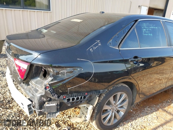 2017 Toyota Camry XLE z VIN 4T1BF1FK0HU670525, wystawiony jako IAAI lot #42277984 z przebiegiem 149 225 mil mil oraz . Historia ofert i sprzedaży dostępna na DreamBid. Obrazek 18.