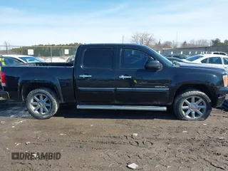 2013 GMC Sierra 1500 Denali z VIN 3GTP2XE24DG337445, wystawiony jako IAAI lot #41666850 z przebiegiem 177 092 mil mil oraz . Historia ofert i sprzedaży dostępna na DreamBid. Obrazek 14.