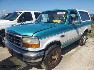 1995 Ford Bronco Custom with VIN 1FMEU15H1SLA33763, listed as a Copart auction lot 77435904 with 177,305 mi miles and Non Repairable. Bid and sale history available at carsss.com. Image 1.
