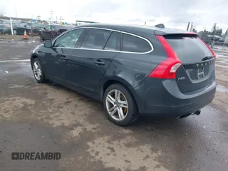 2015 Volvo V60 T5 Drive-E Premier with VIN YV126MEB5F1208042, listed as a IAAI auction lot 41794064 with 118,872 mi miles. Bid and sale history available at carsss.com. Image 3.