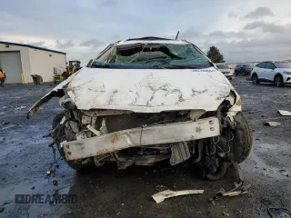 2009 Pontiac Vibe GT with VIN 5Y2SR67029Z448207, listed as a Copart auction lot 86599044 with 166,298 mi miles and Salvage Title. Bid and sale history available at carsss.com. Image 5.
