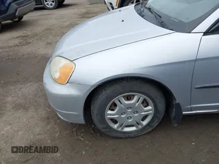 2001 Honda Civic z VIN 1HGES15281L039355, wystawiony jako IAAI lot #42374672 z przebiegiem 213 278 mil mil oraz . Historia ofert i sprzedaży dostępna na DreamBid. Obrazek 6.