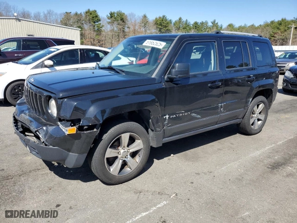 2016 Jeep Patriot Latitude with VIN 1C4NJRFB7GD725775, listed as a Copart auction lot 51952525 with 197,121 mi miles and Salvage Title. Bid and sale history available at carsss.com. Image 1.