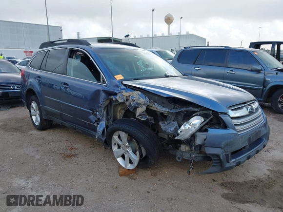 2013 Subaru Outback 2.5i Premium with VIN 4S4BRCBCXD3310051, listed as a IAAI auction lot 41952360 with 137,699 mi miles. Bid and sale history available at carsss.com. Image 1.
